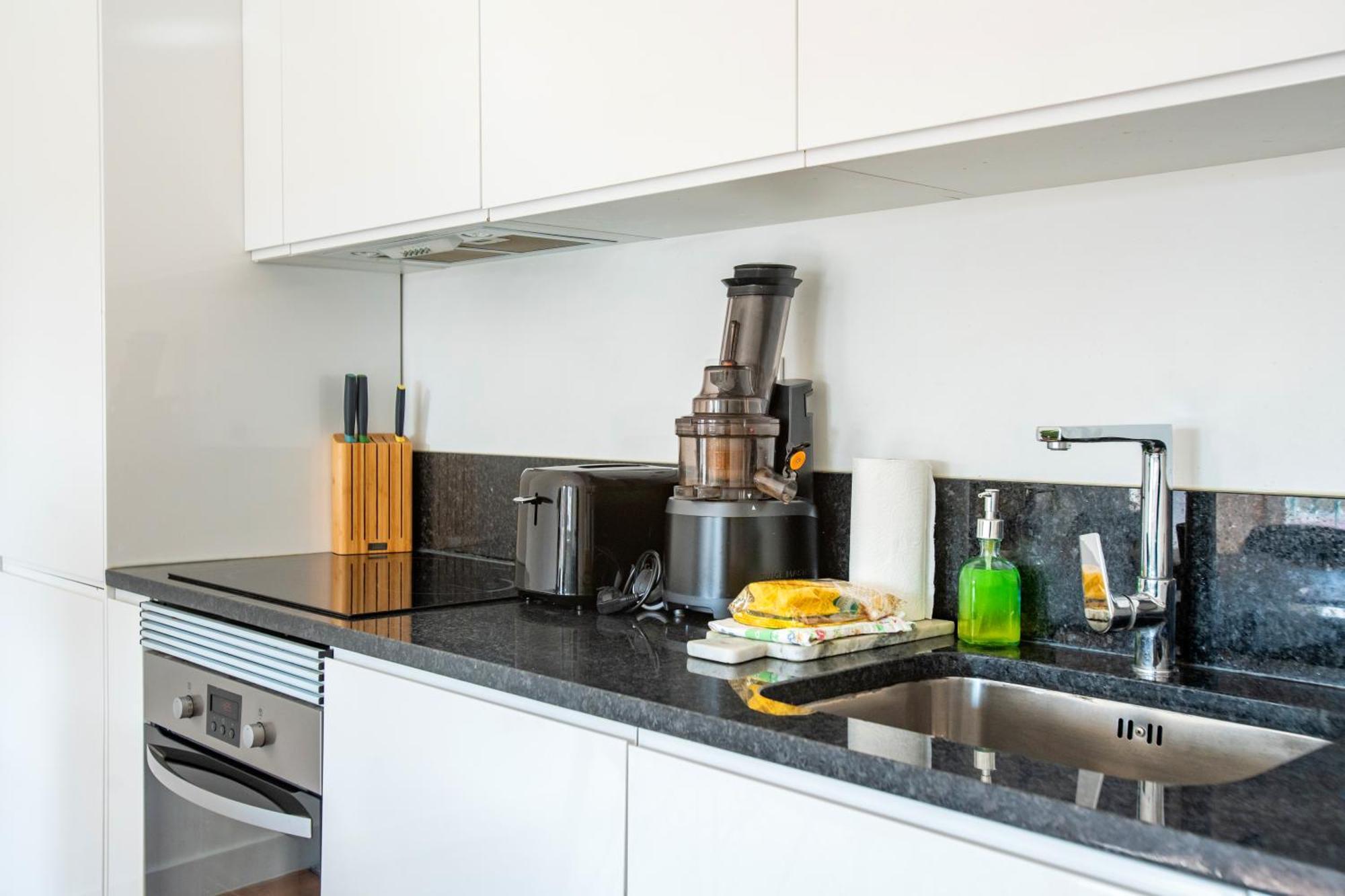 Bright Apartment In Lisbona Esterno foto